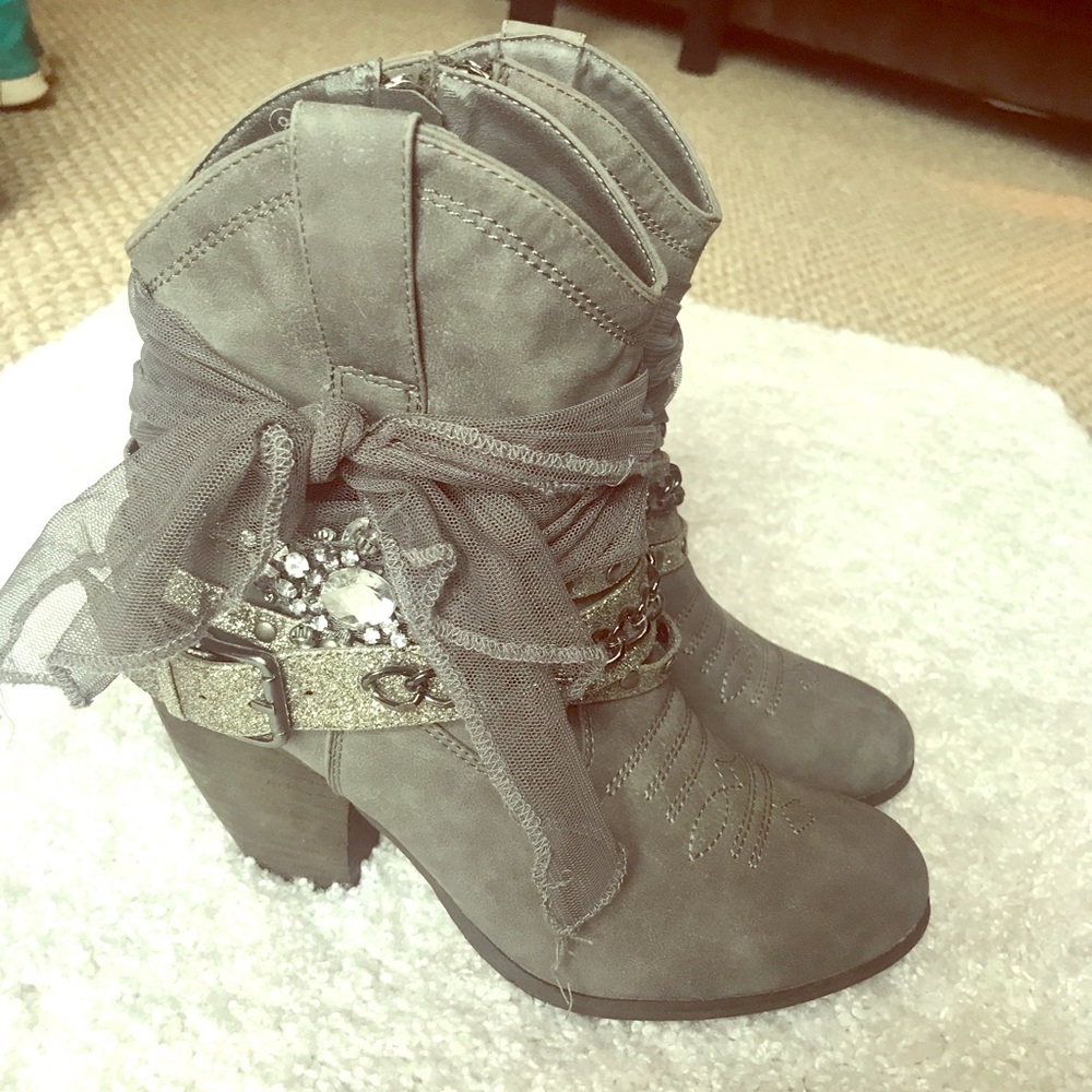Not Rated Grey Embellished boot